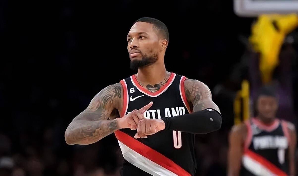效率值全队第一却被按在板凳席!杨瀚森的NBA,到底谁在使绊子?