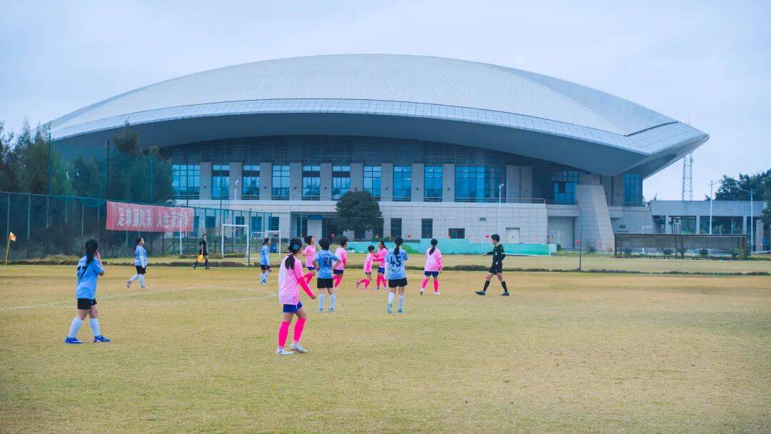莆田U14女足创历史!亚军+金靴+风尚奖,她们全都要!